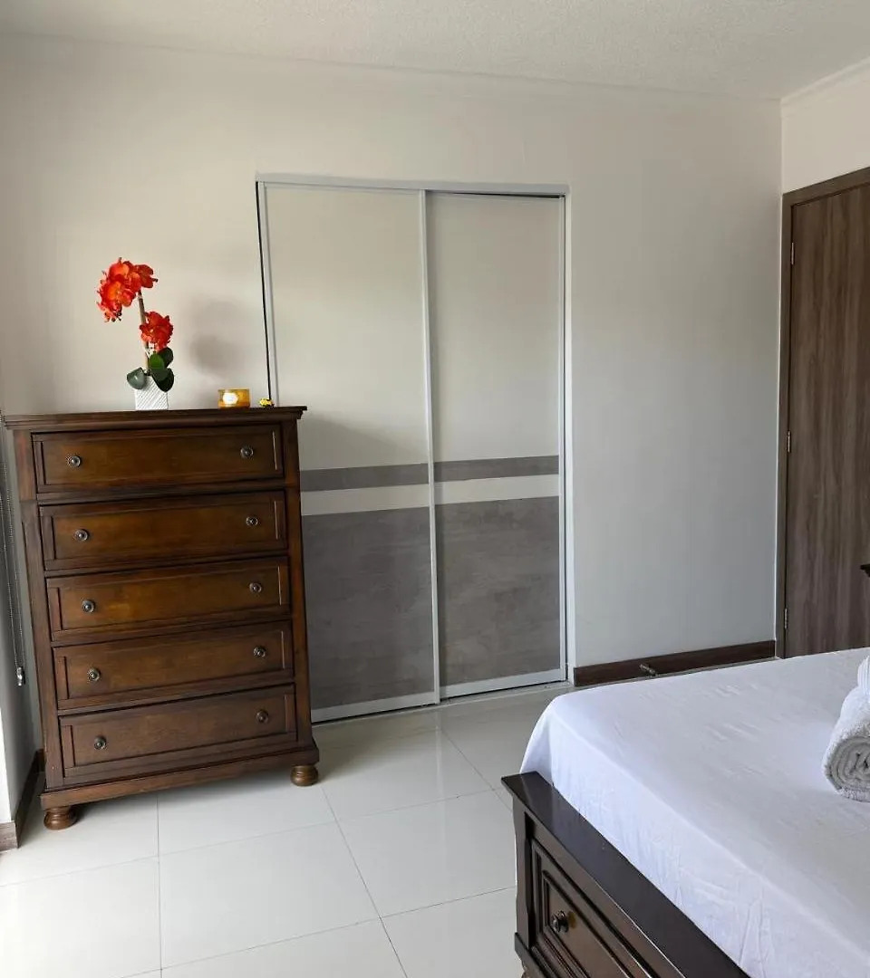 Modern and Elegant Apartment Kingston