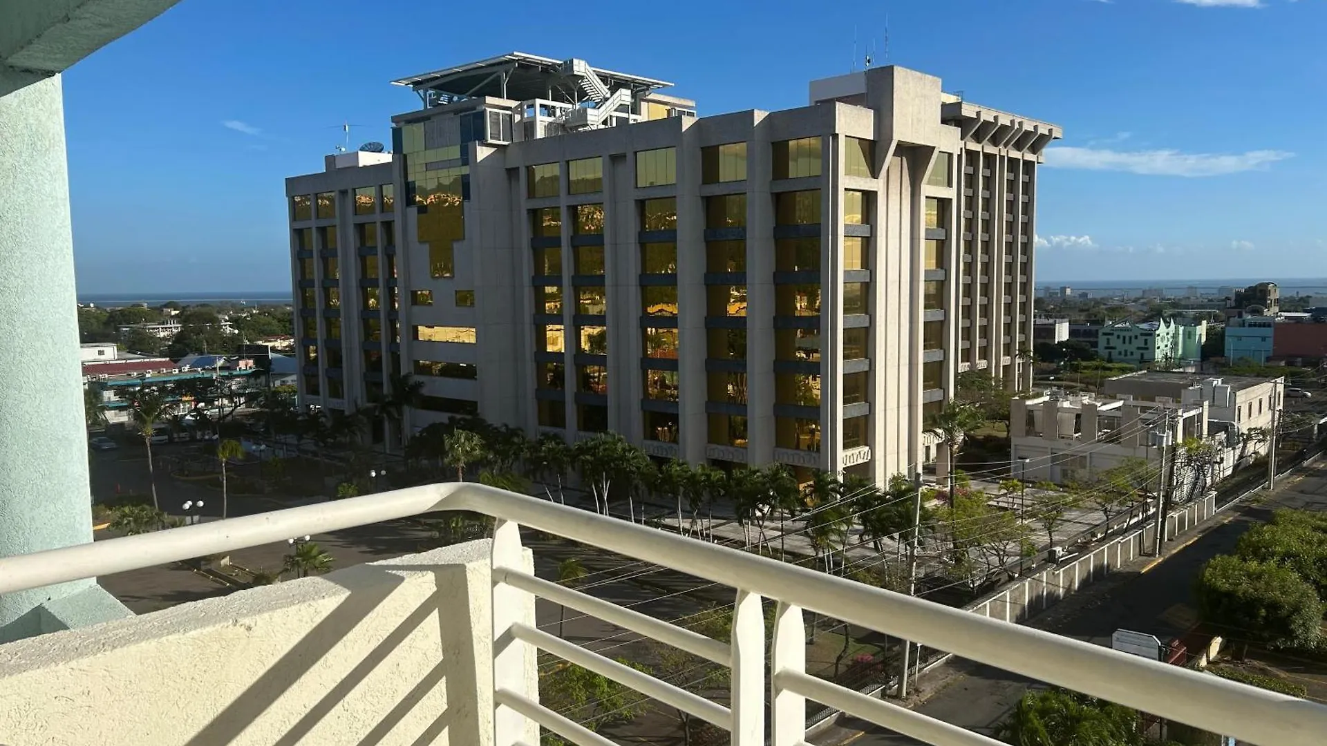 Modern and Elegant Apartment Kingston Jamaica